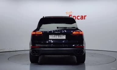 New Cayenne