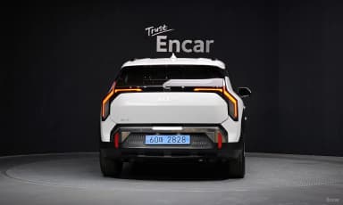 EV3