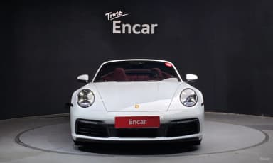 911 (992)