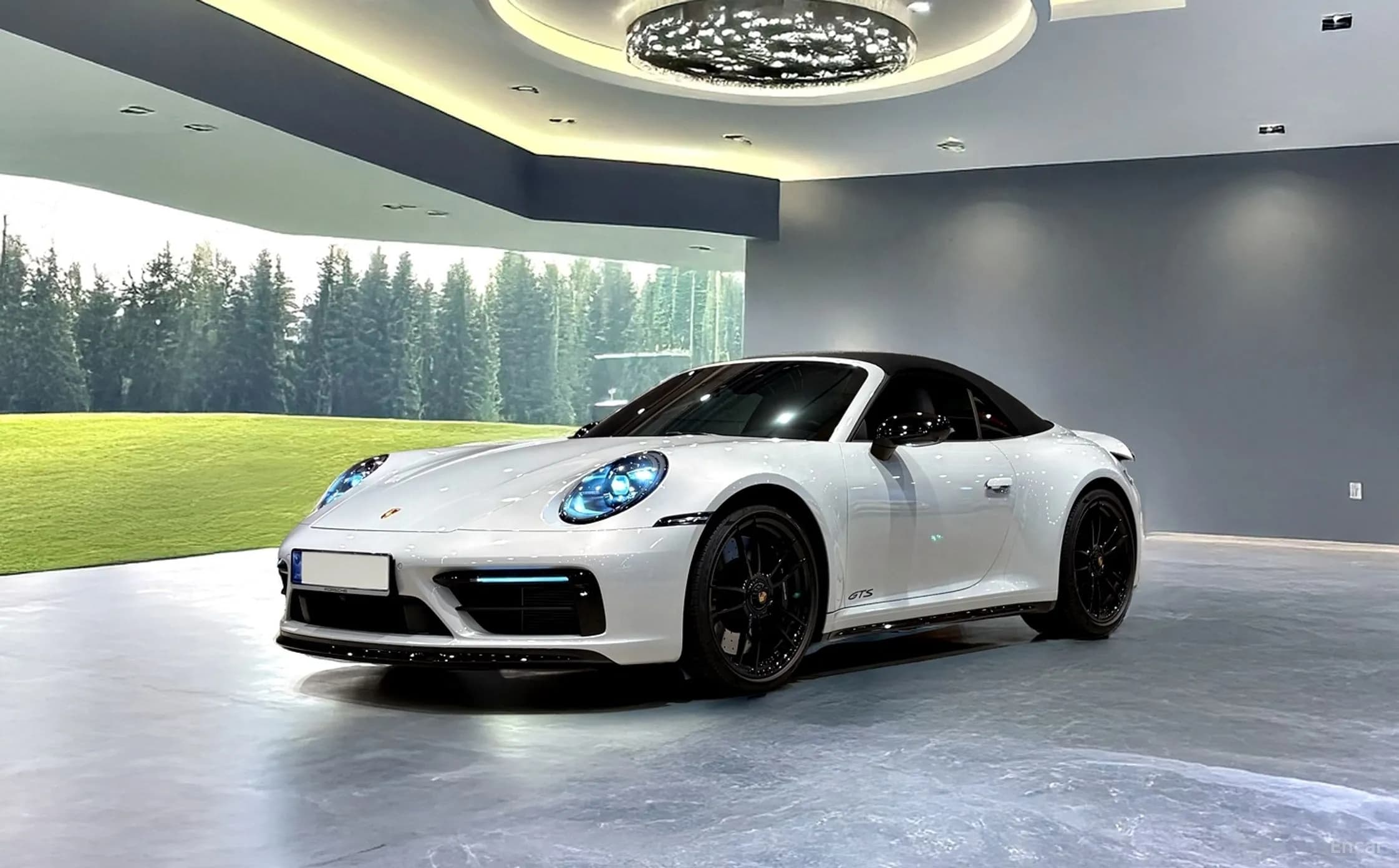 911 (992)