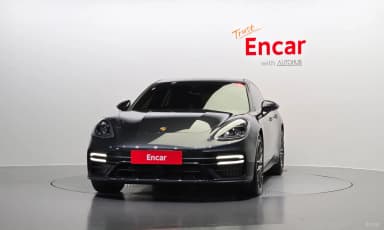 Panamera (971)