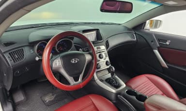 Genesis Coupe
