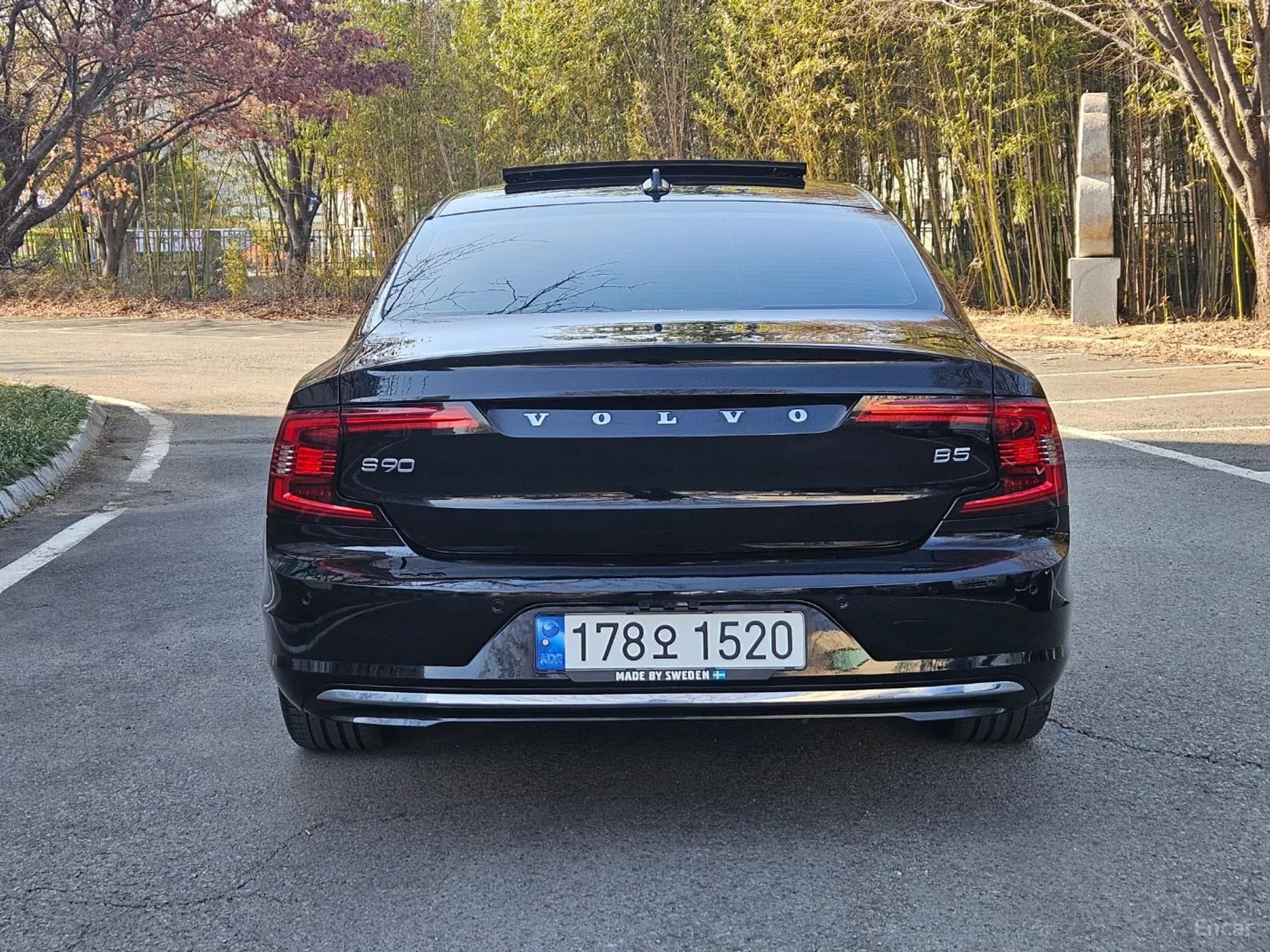S90