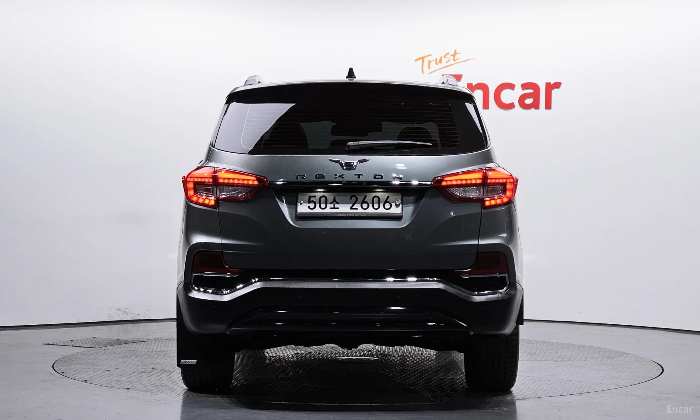 G4 Rexton