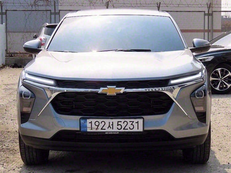 Trax Crossover