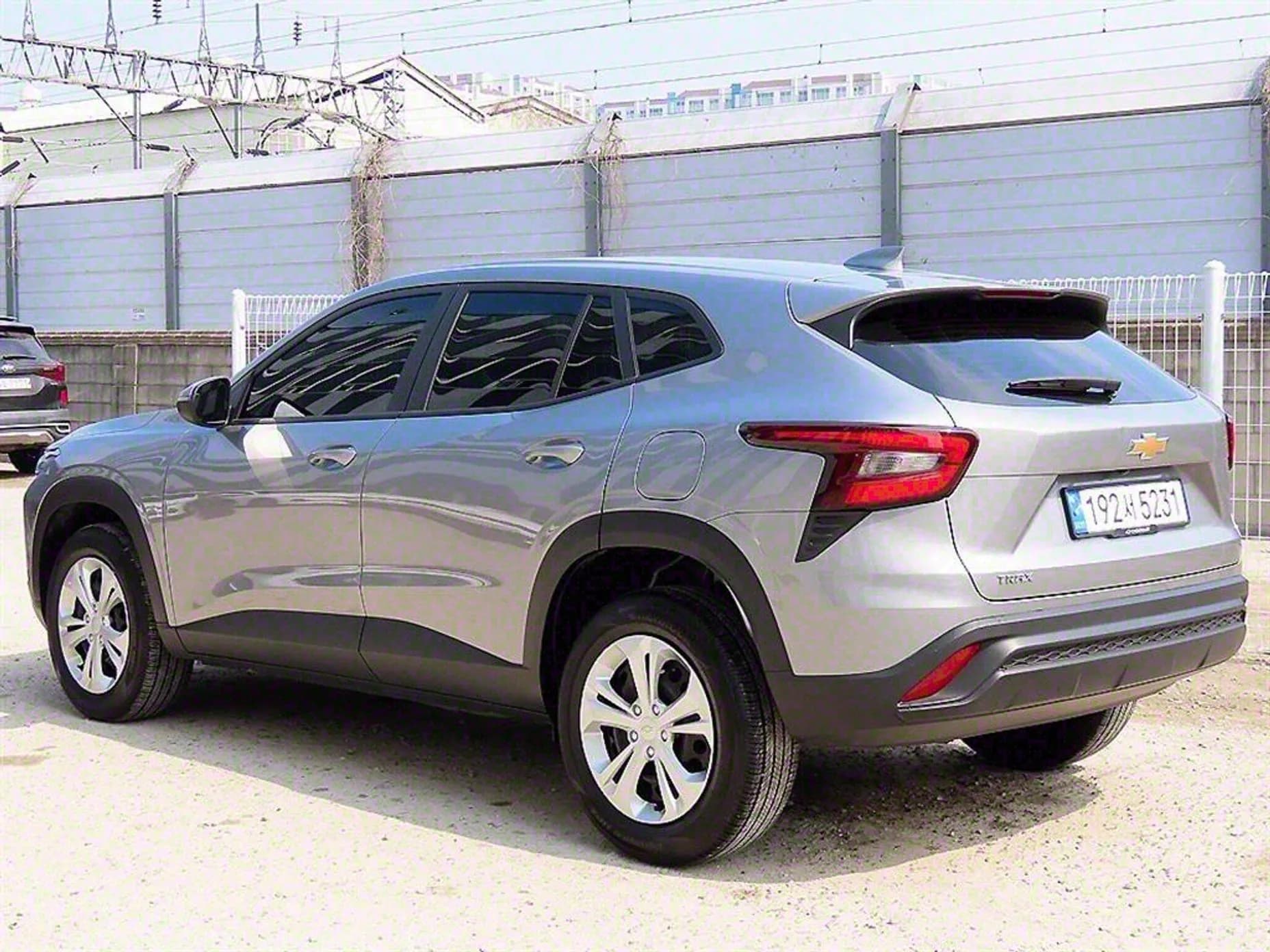 Trax Crossover