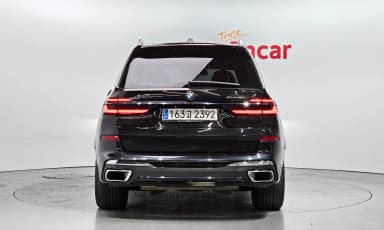 X7 (G07)