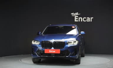 X4 (G02)