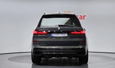 X7 (G07)