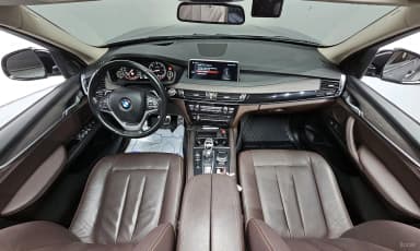X5 (F15)