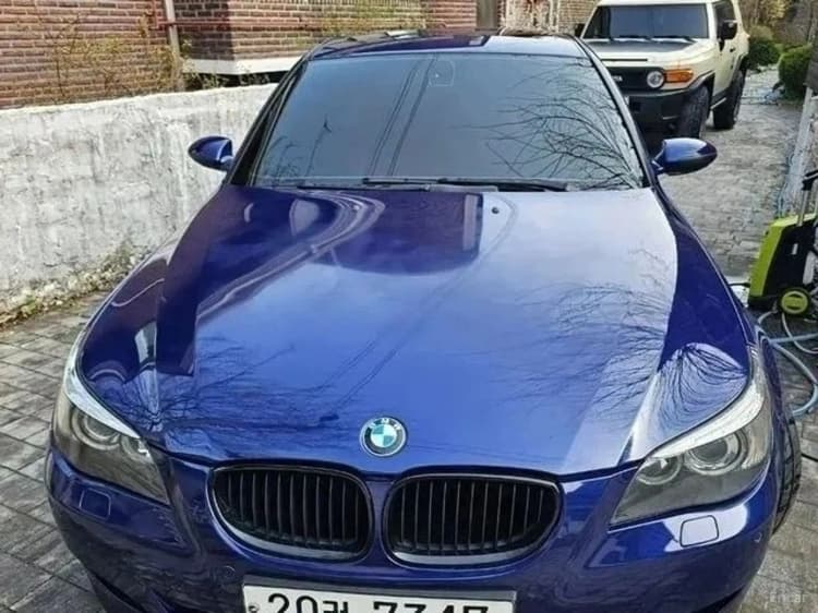 M5 (E60)