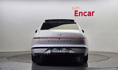 Grandeur Hybrid (GN7)
