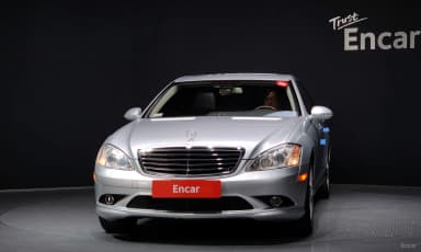 S-Class W221