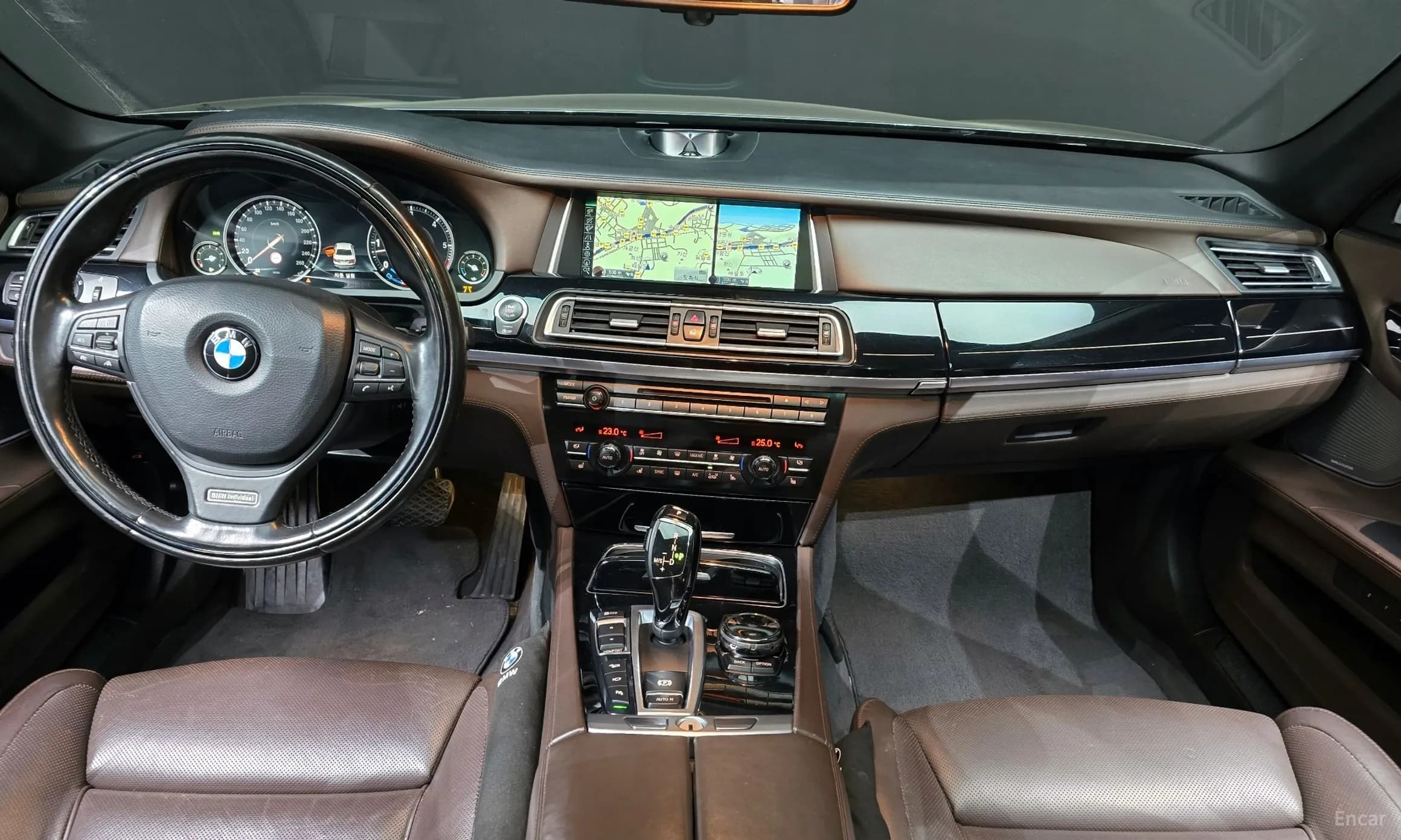 7 Series (F01)