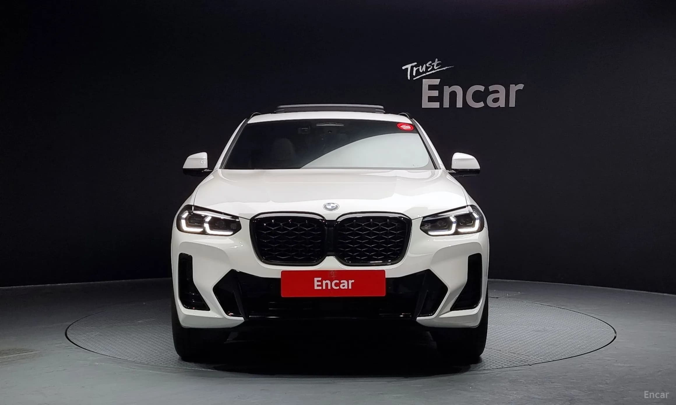 X4 (G02)