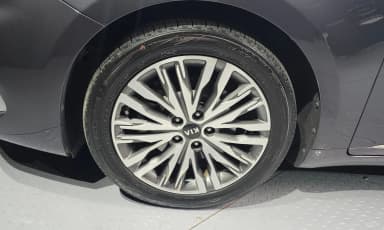 K7 Premier