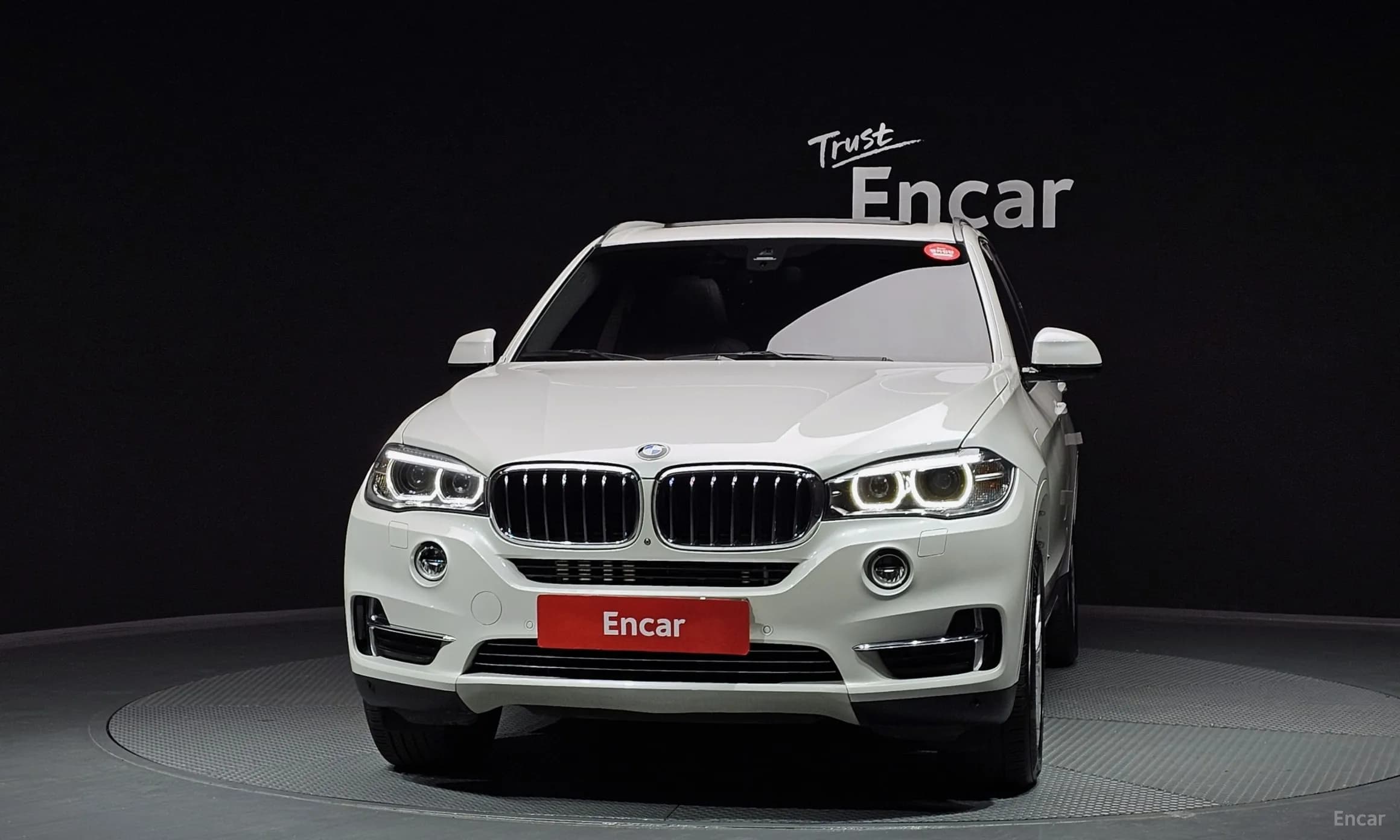 X5 (F15)