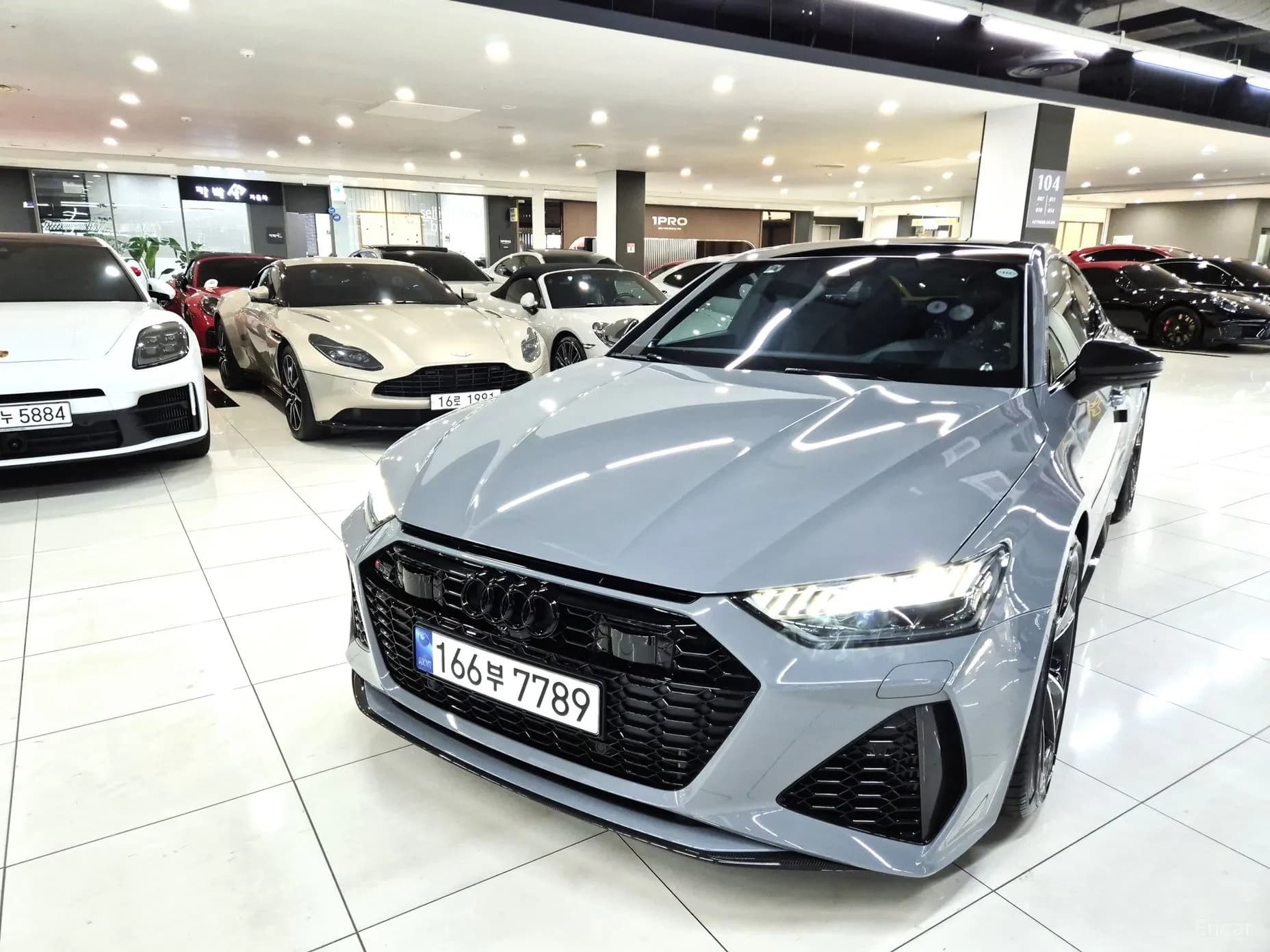 RS7 (4K)