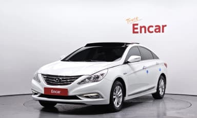 YF Sonata