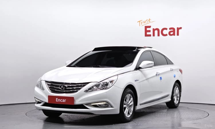 YF Sonata