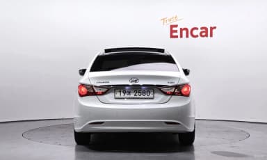 YF Sonata