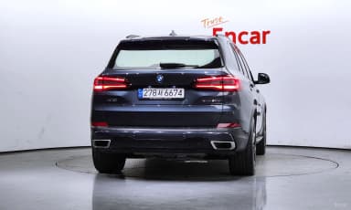 X5 (G05)
