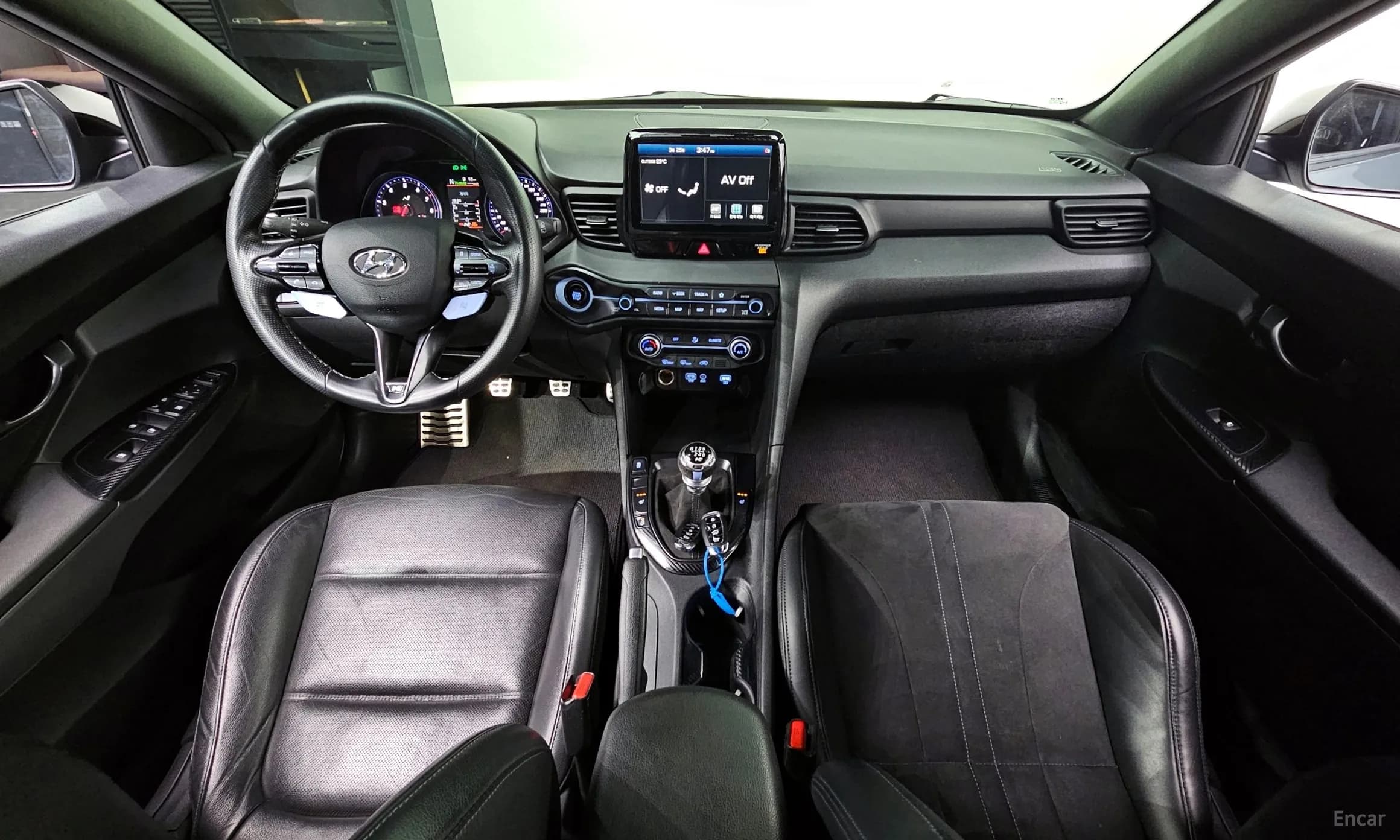 Veloster (JS)