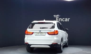 X5 (F15)