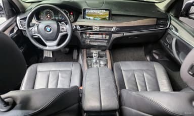 X5 (F15)