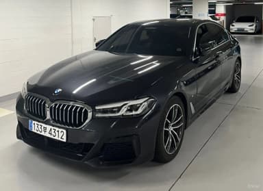 5 Series (G30)