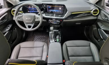 Trax Crossover