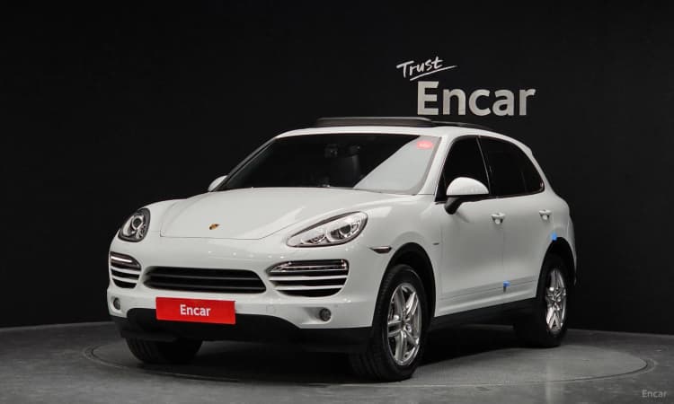 New Cayenne