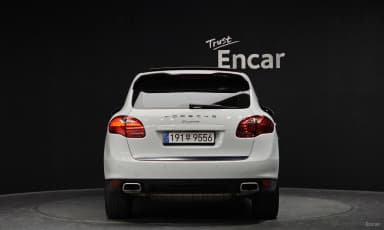 New Cayenne