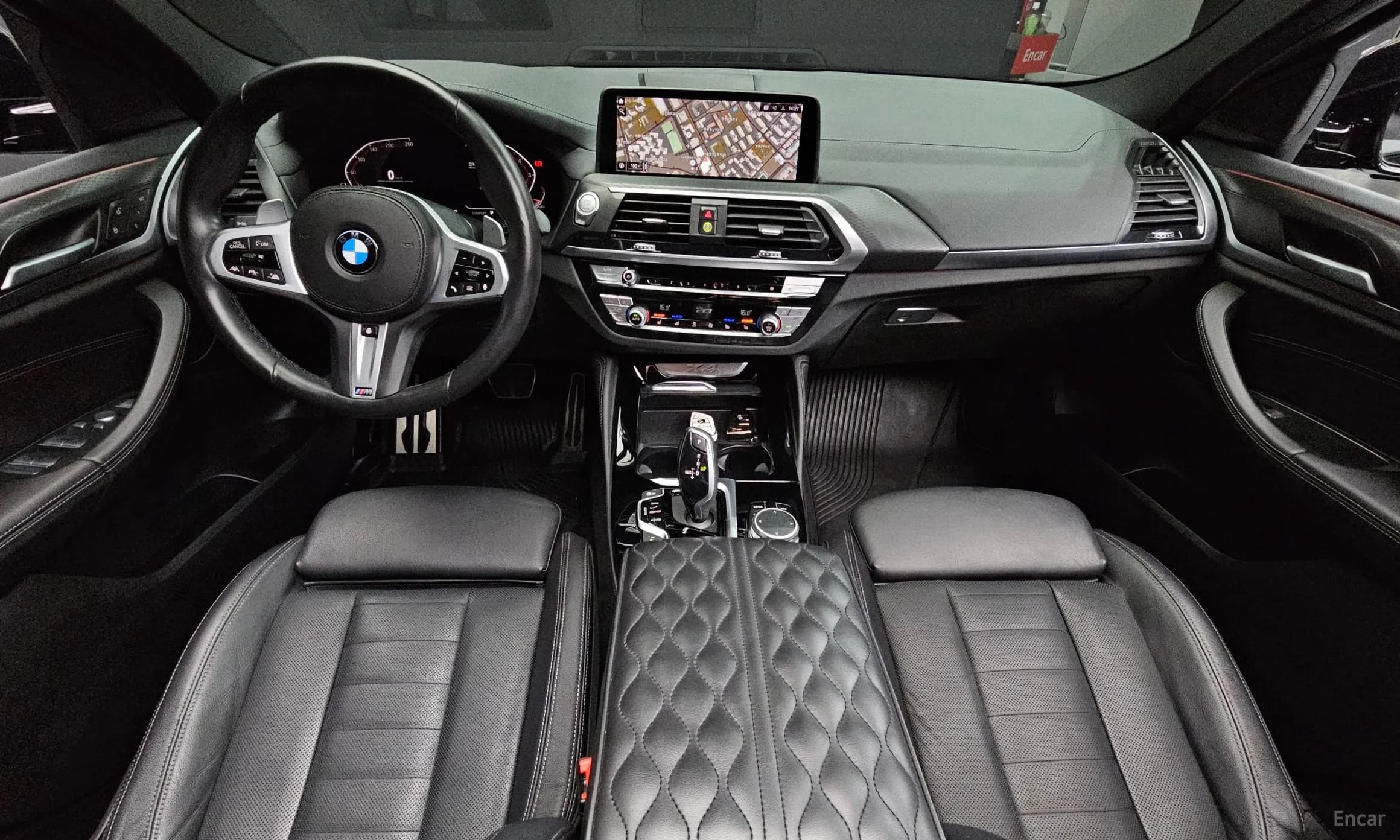 X4 (G02)