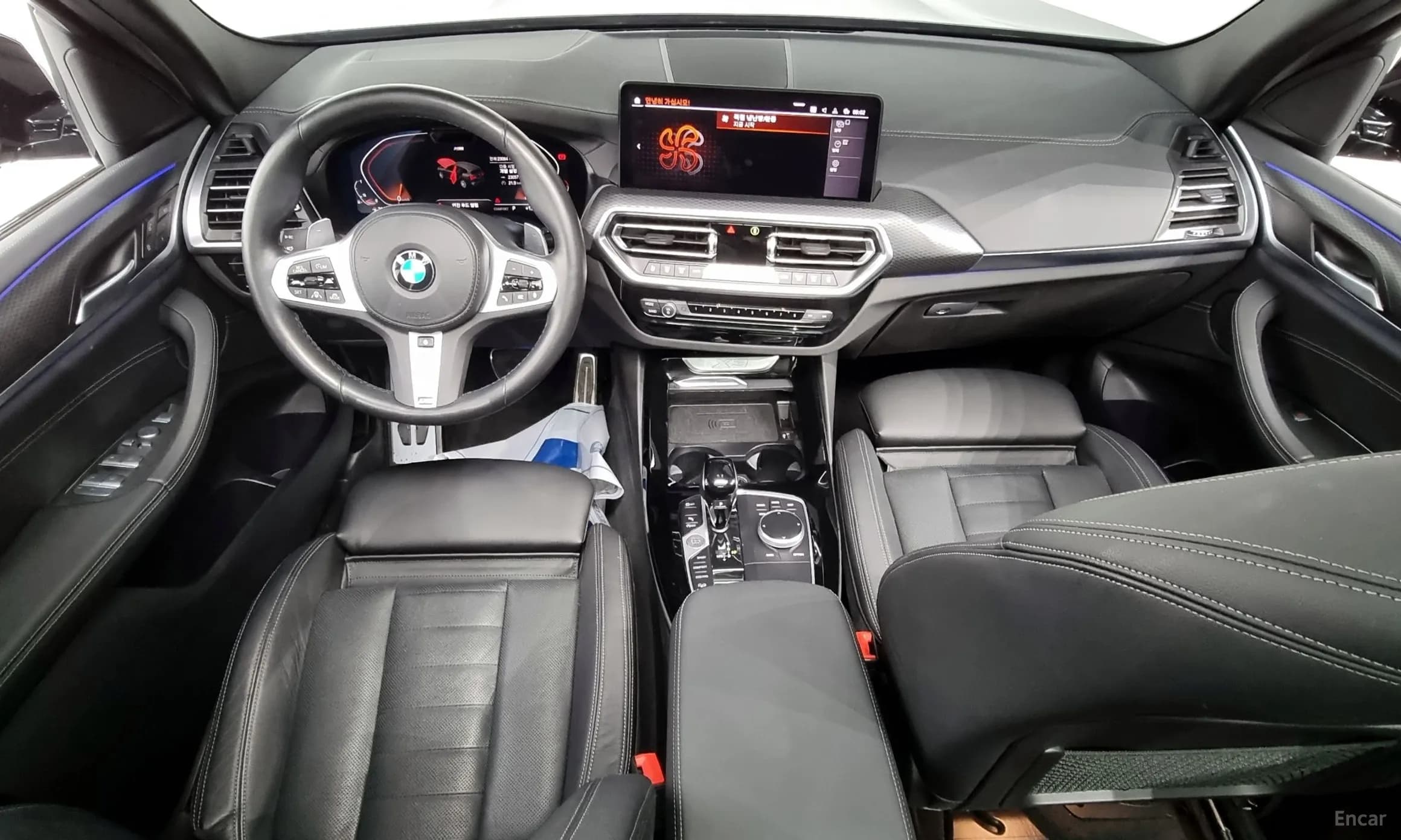 X3 (G01)