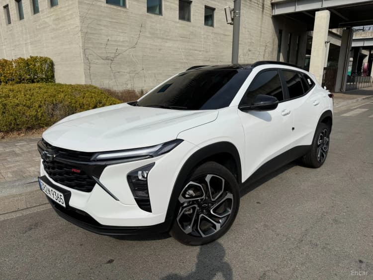 Trax Crossover