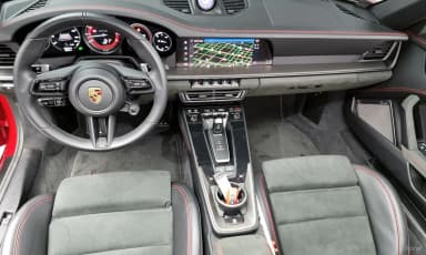 911 (992)