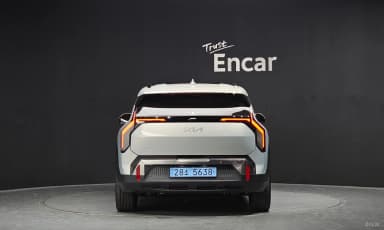 EV3