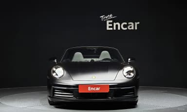 911 (992)