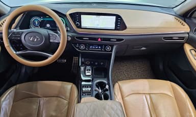 Sonata Hybrid (DN8)