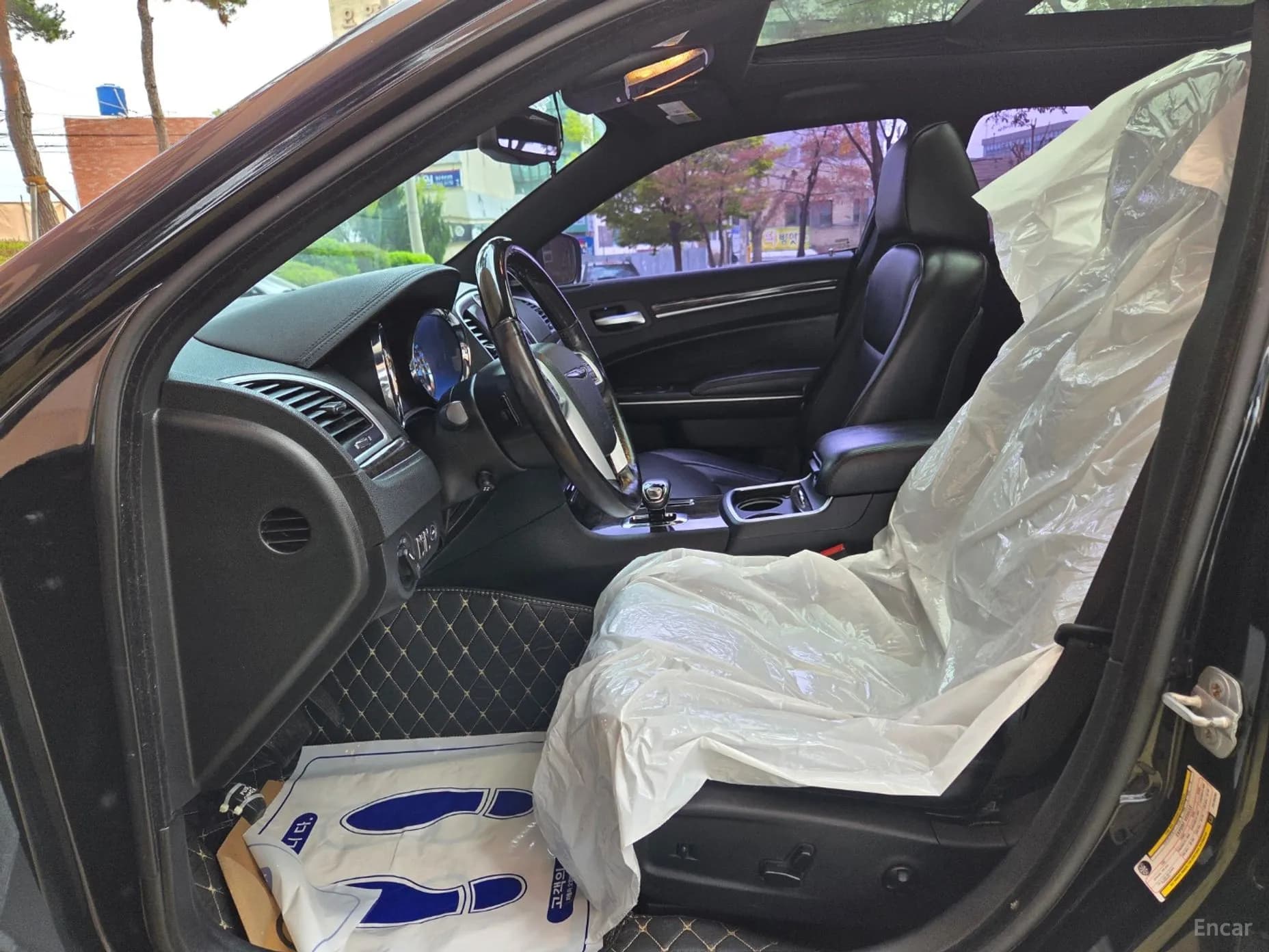 The New 300C