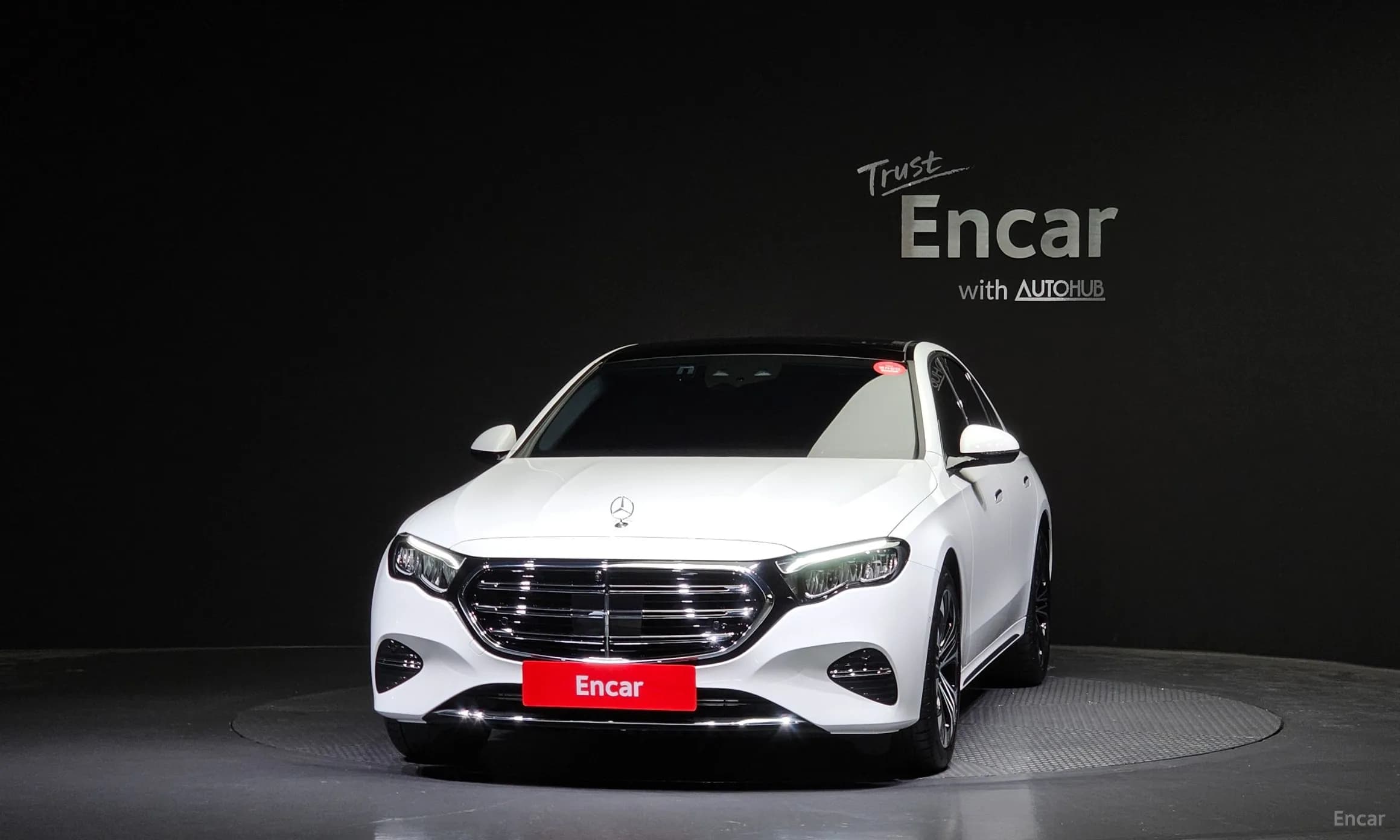 E-Class W214