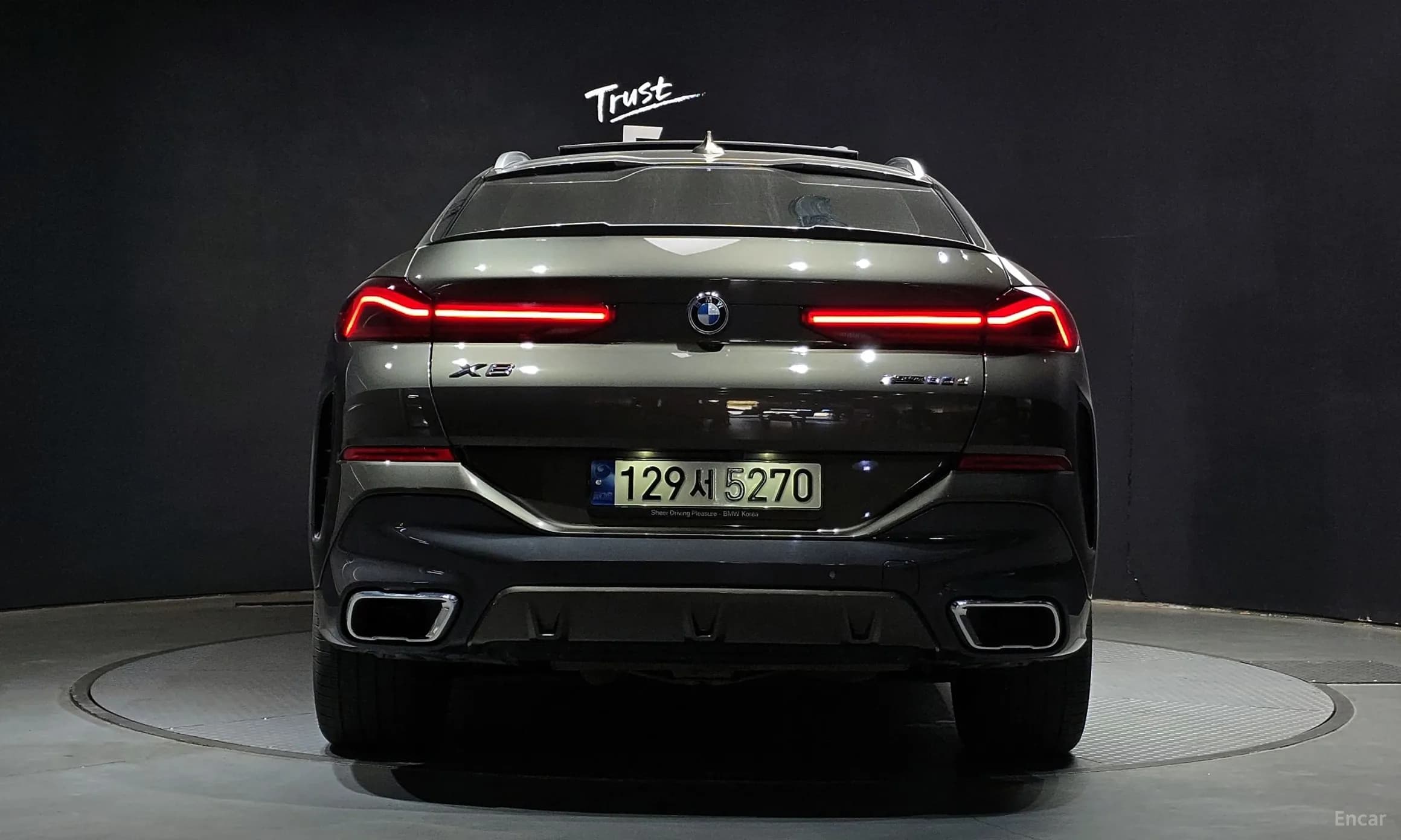 X6 (G06)