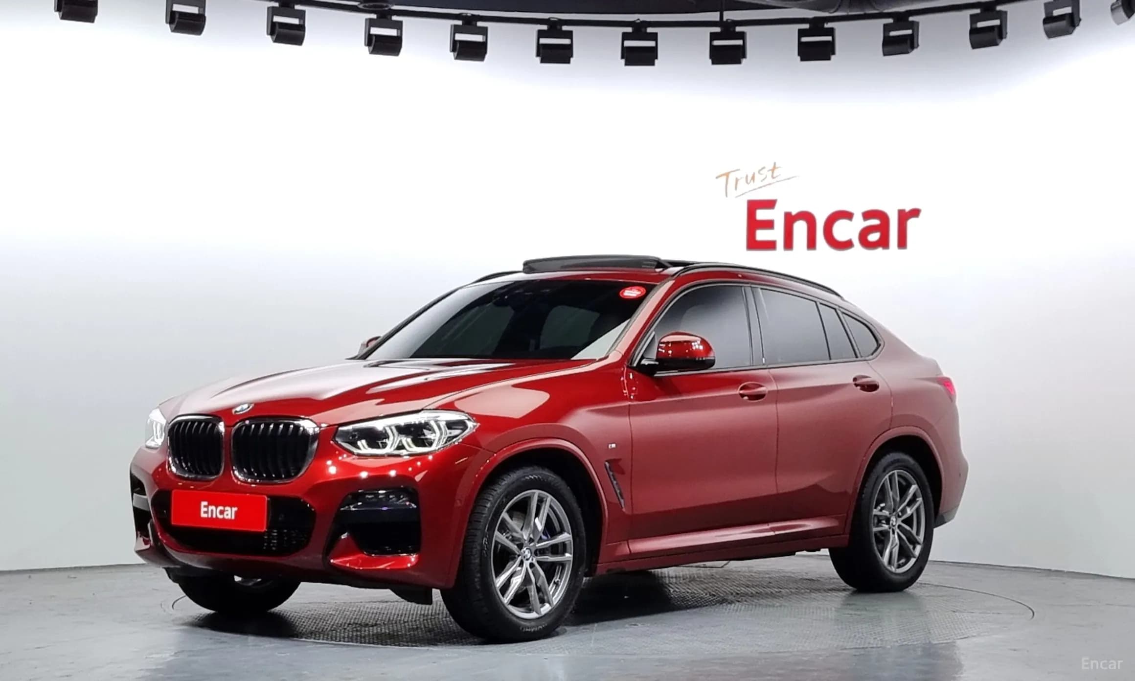 X4 (G02)
