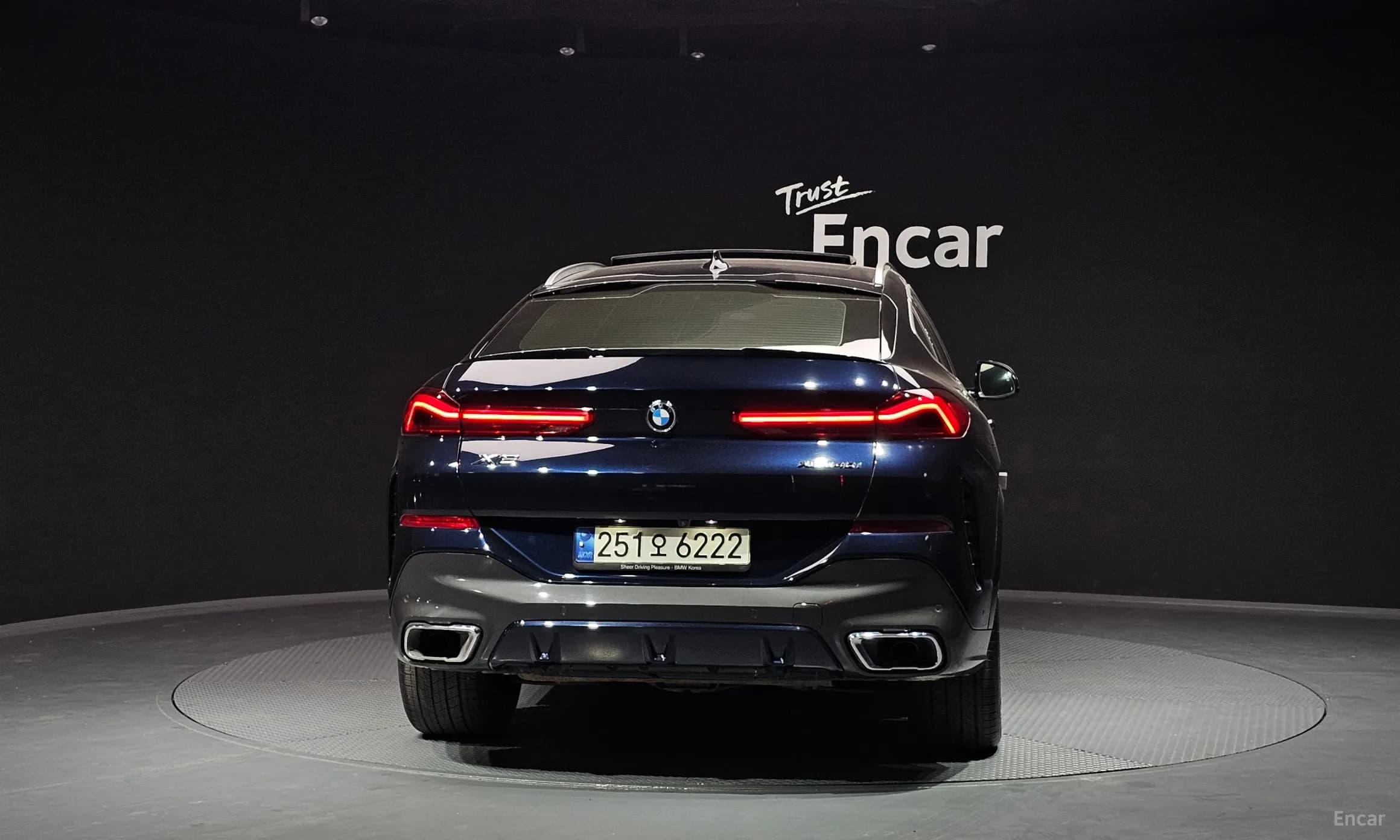 X6 (G06)