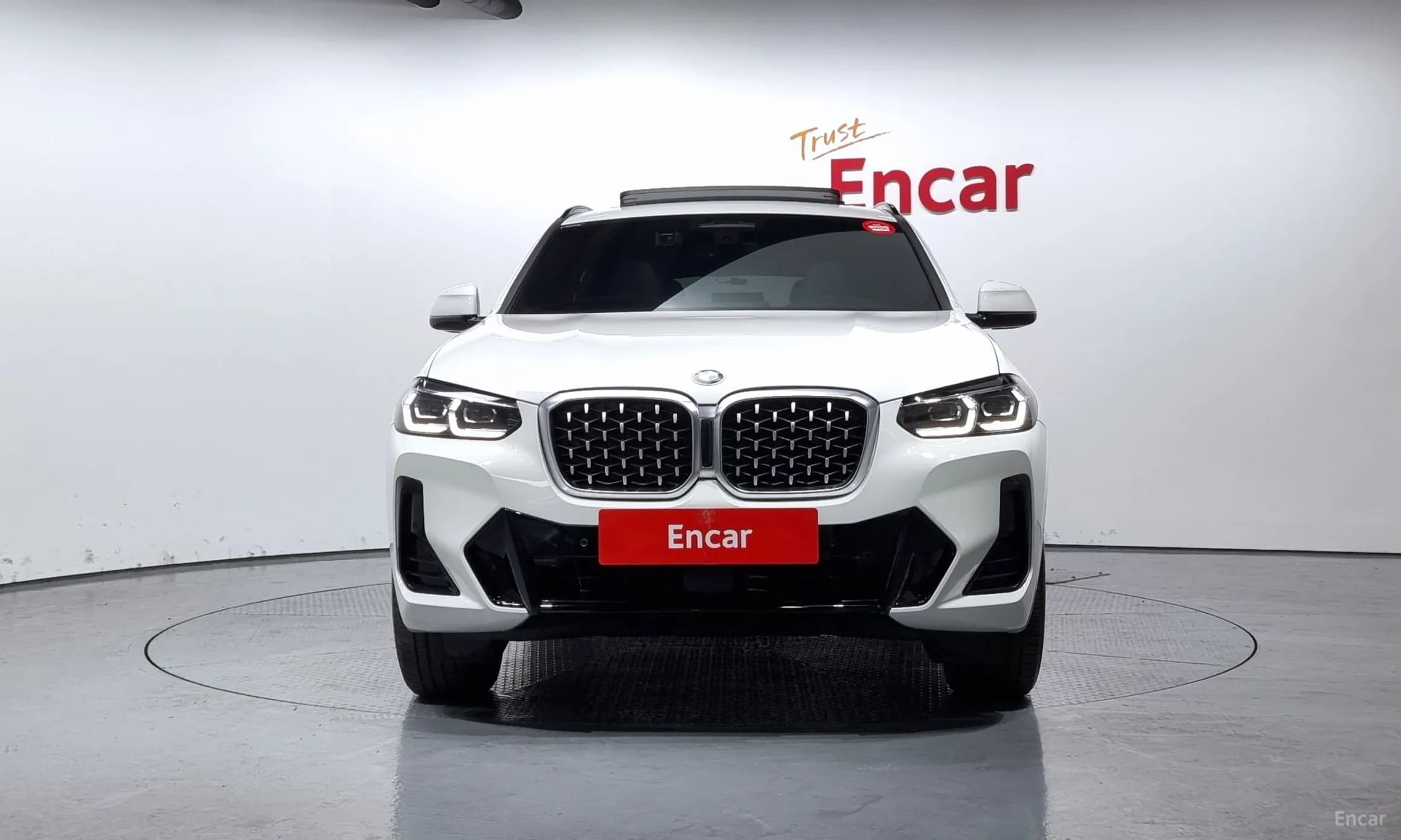X4 (G02)