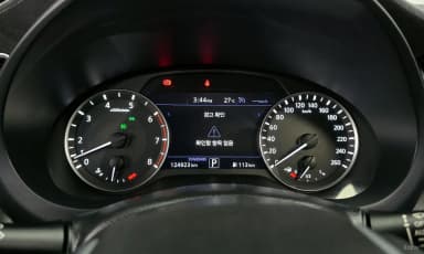 QX50 (P71A)