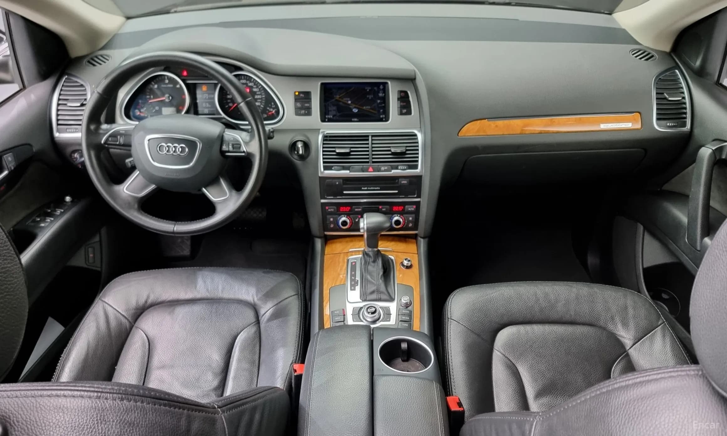 Q7
