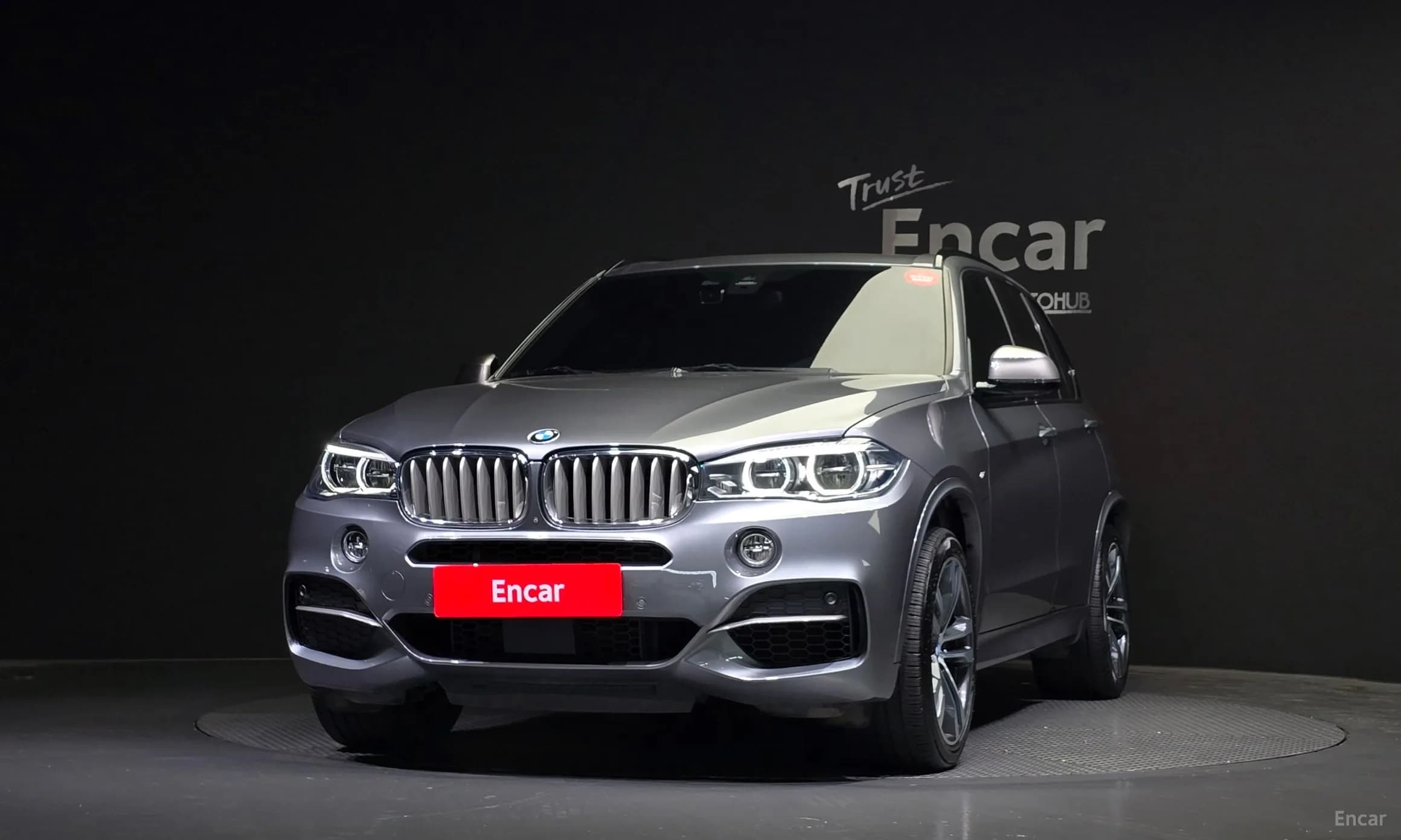 X5 (F15)