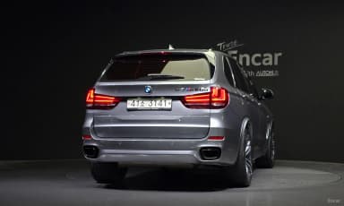 X5 (F15)